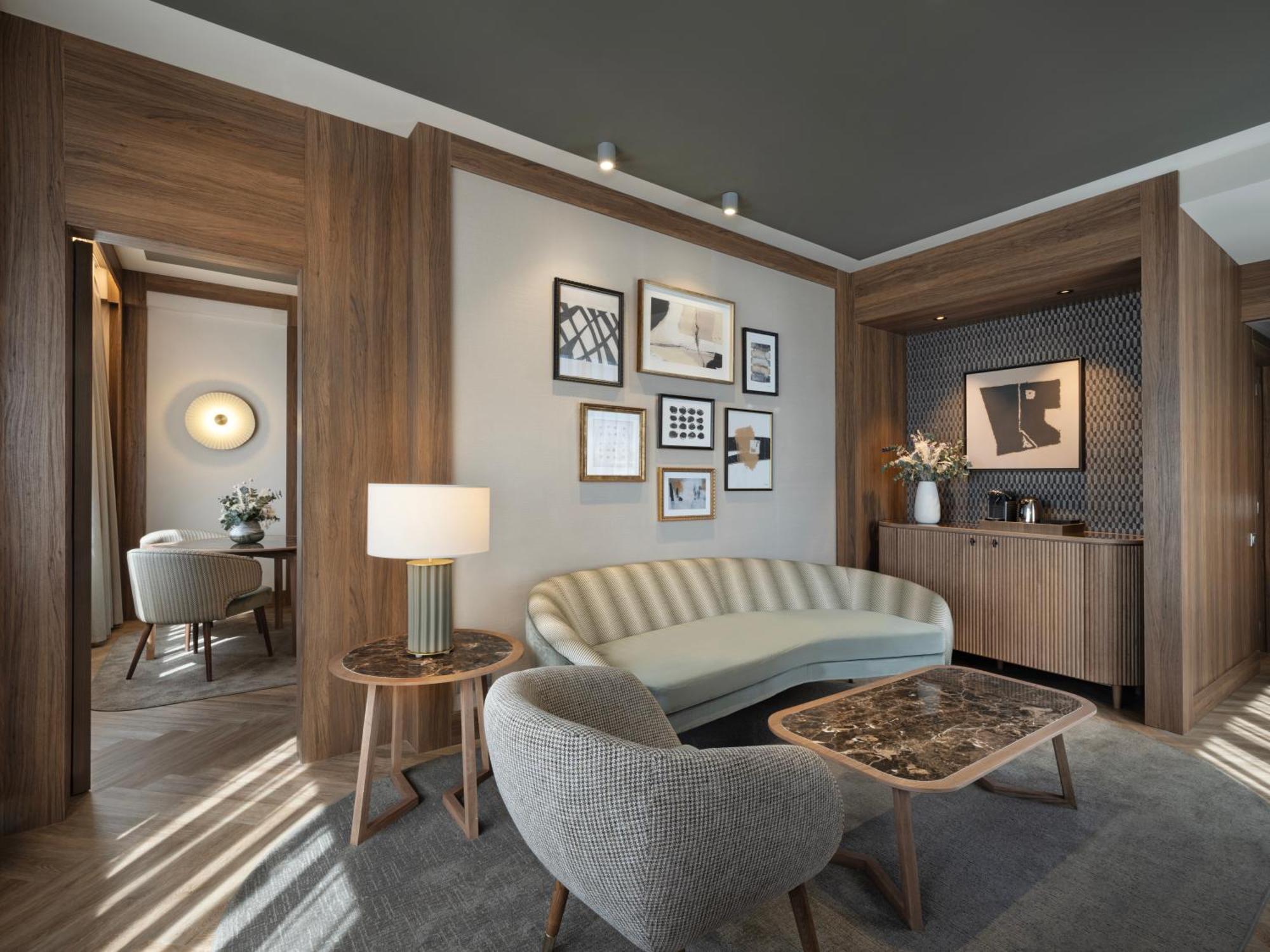 The Westin Madrid Cuzco Hotel Bagian luar foto