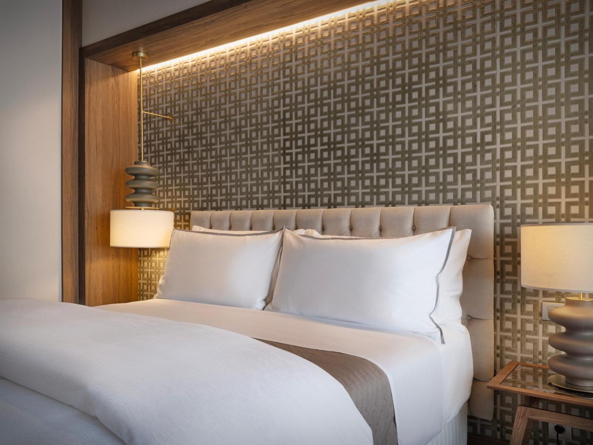 The Westin Madrid Cuzco Hotel Bagian luar foto