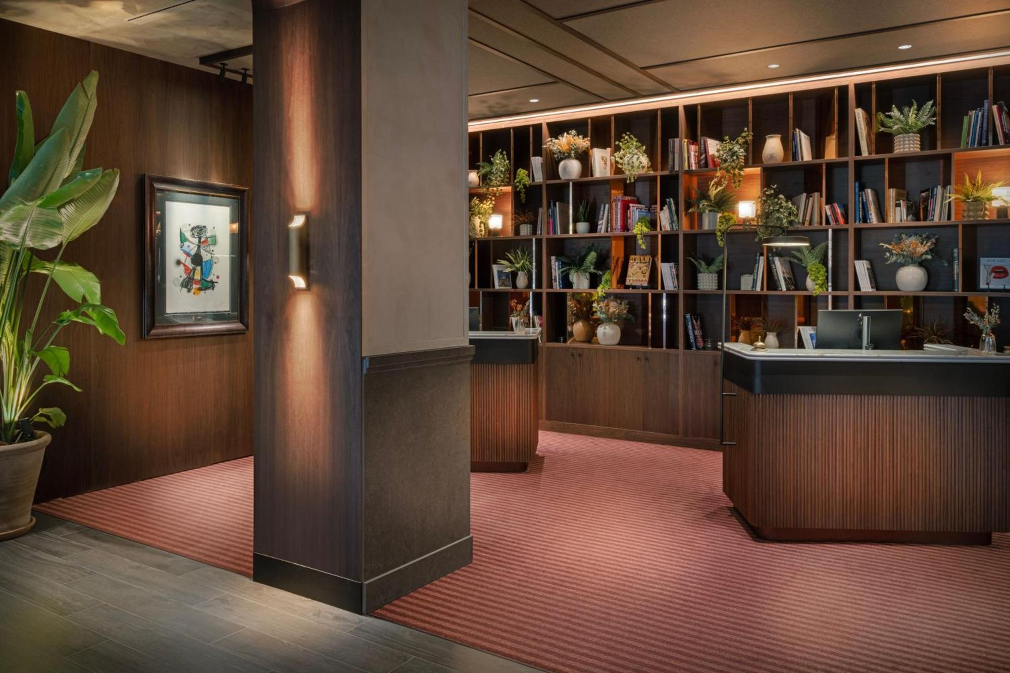 The Westin Madrid Cuzco Hotel Bagian luar foto